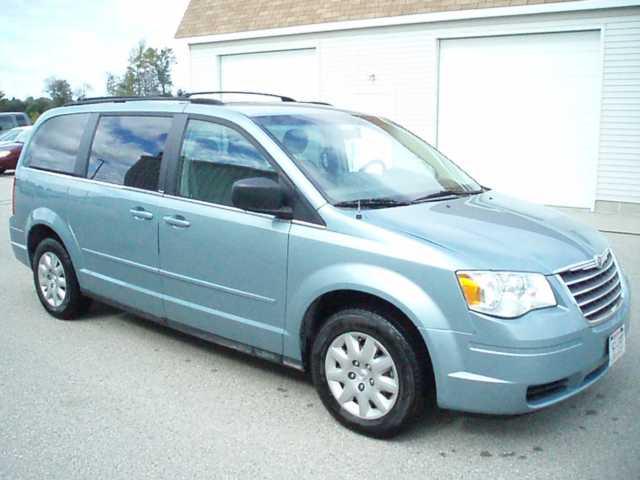 Chrysler Town and Country Elk Conversion Van MiniVan
