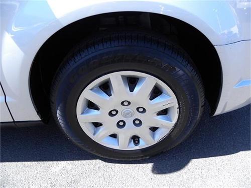 Chrysler Town and Country 2009 photo 3