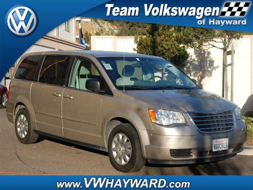 Chrysler Town and Country Elk Conversion Van Other