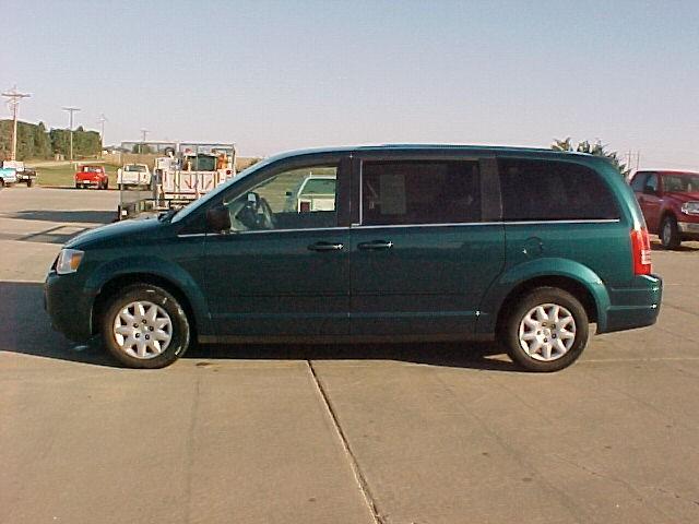 Chrysler Town and Country CREW Limited MiniVan