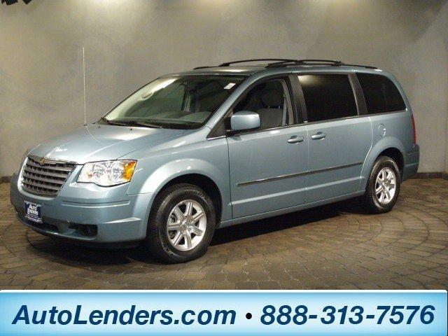 Chrysler Town and Country 3.5 MiniVan