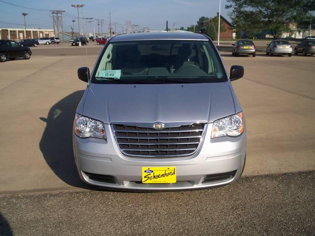 Chrysler Town and Country Elk Conversion Van MiniVan