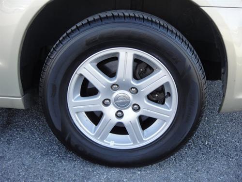 Chrysler Town and Country 2011 photo 2
