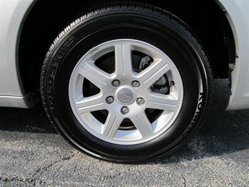 Chrysler Town and Country 2011 photo 4