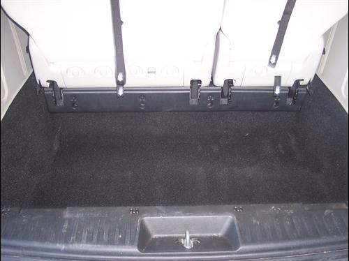 Chrysler Town and Country 2011 photo 2