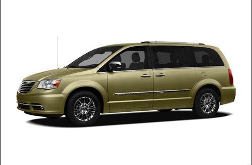 Chrysler Town and Country 2011 photo 1