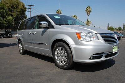 Chrysler Town and Country Limited NAV 4X4 Other