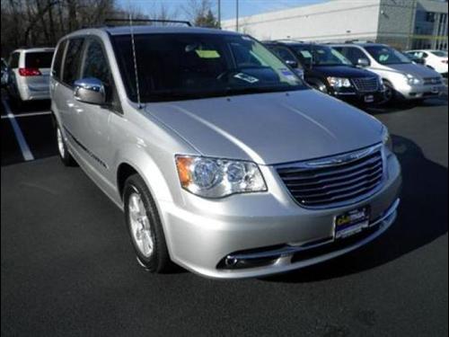 Chrysler Town and Country Limited NAV 4X4 Other