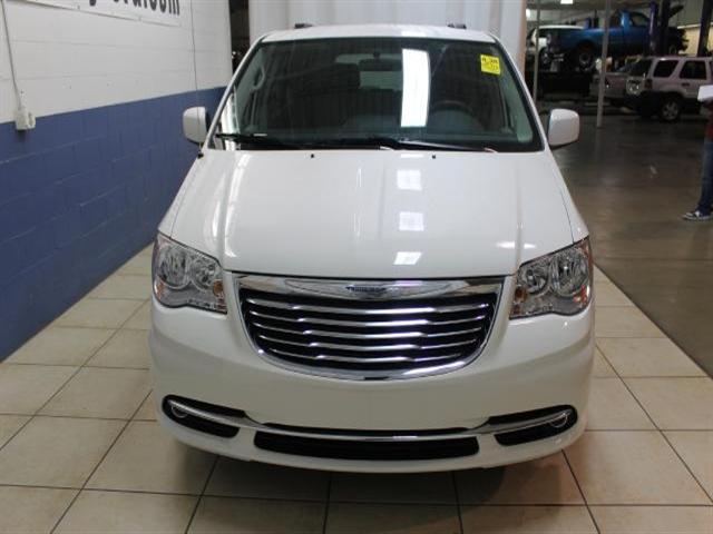 Chrysler Town and Country AUTO LX MiniVan