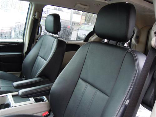 Chrysler Town and Country Limited NAV 4X4 Other