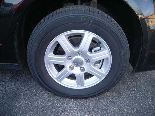 Chrysler Town and Country 2011 photo 5