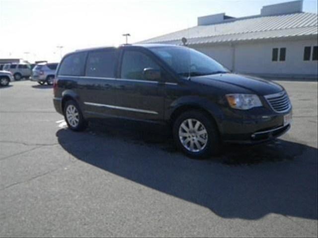 Chrysler Town and Country 3.5 MiniVan
