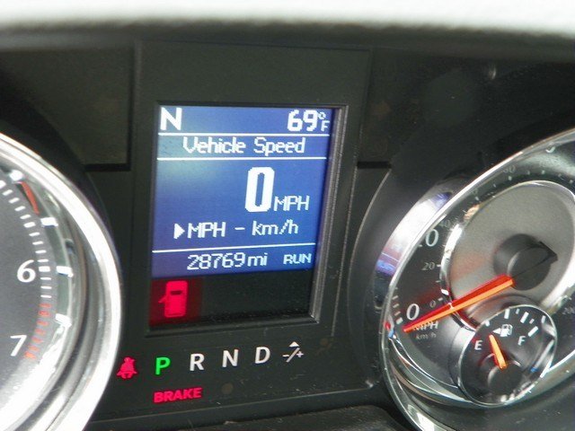 Chrysler Town and Country 2012 photo 1