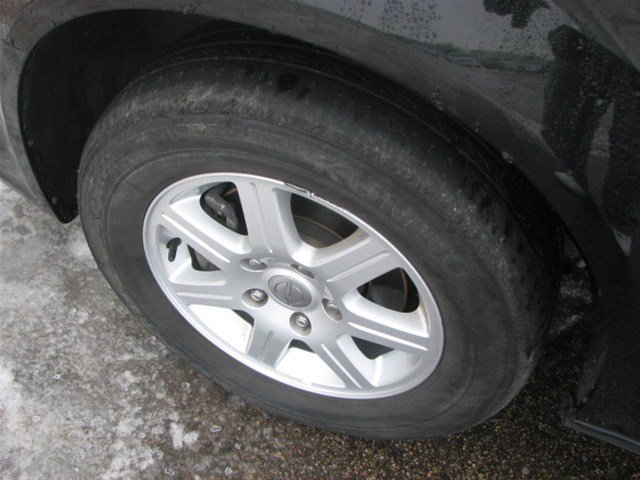 Chrysler Town and Country 2012 photo 5