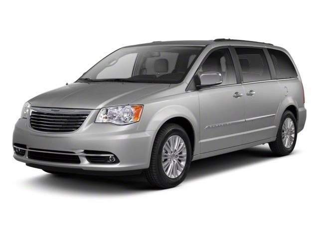Chrysler Town and Country 2012 photo 2