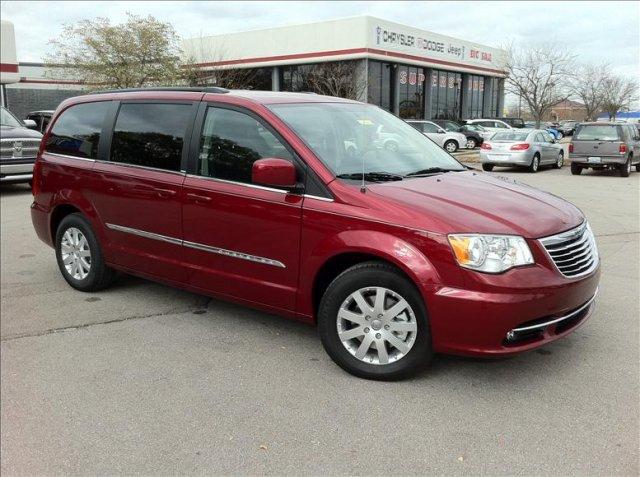 Chrysler Town and Country 3.5 MiniVan
