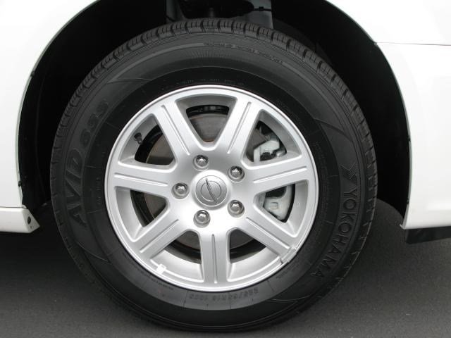 Chrysler Town and Country 2012 photo 1