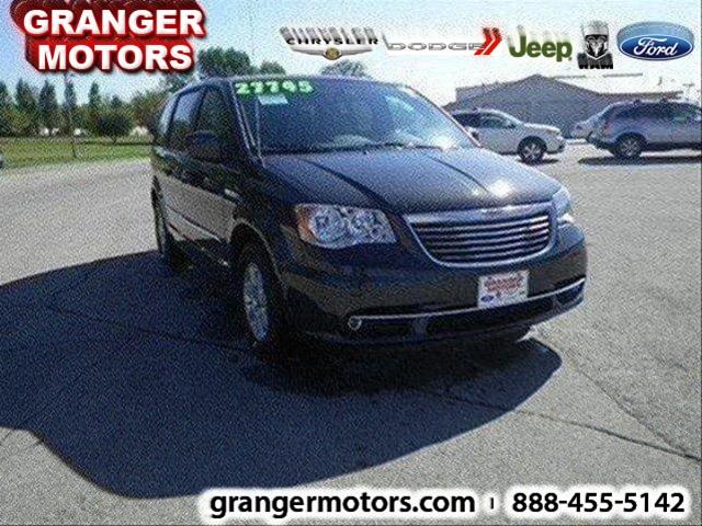 Chrysler Town and Country 3.5 MiniVan