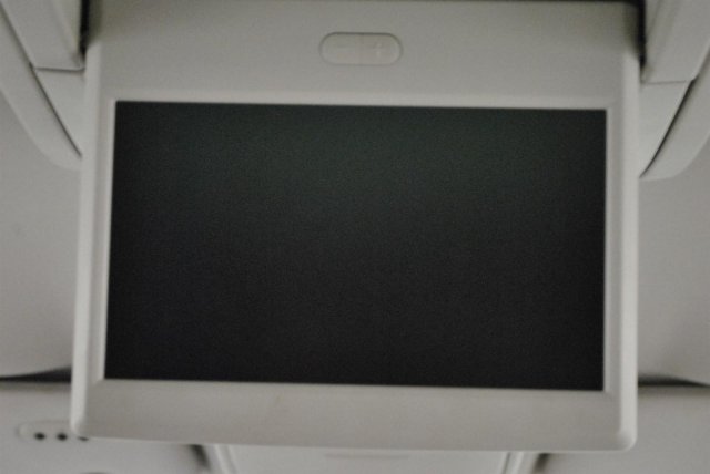 Chrysler Town and Country 2012 photo 1