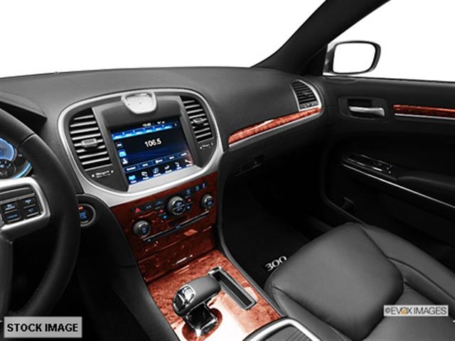 Chrysler Unspecified 2013 photo 7