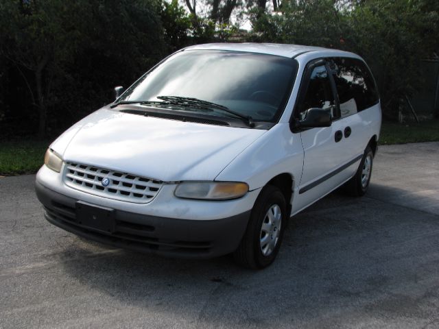 Chrysler Voyager 2000 photo 4