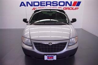 Chrysler Voyager 2001 photo 2