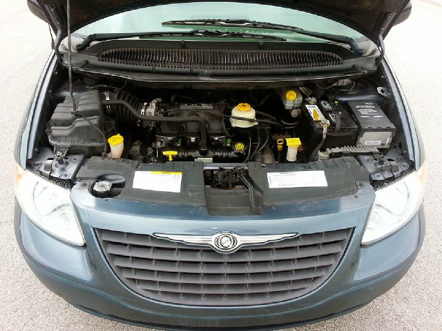 Chrysler Voyager 2002 photo 10