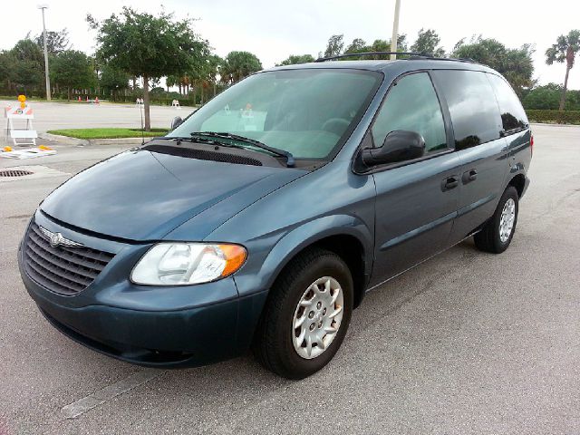 Chrysler Voyager 2002 photo 7