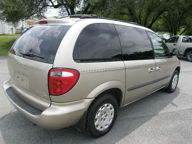 Chrysler Voyager 2003 photo 0