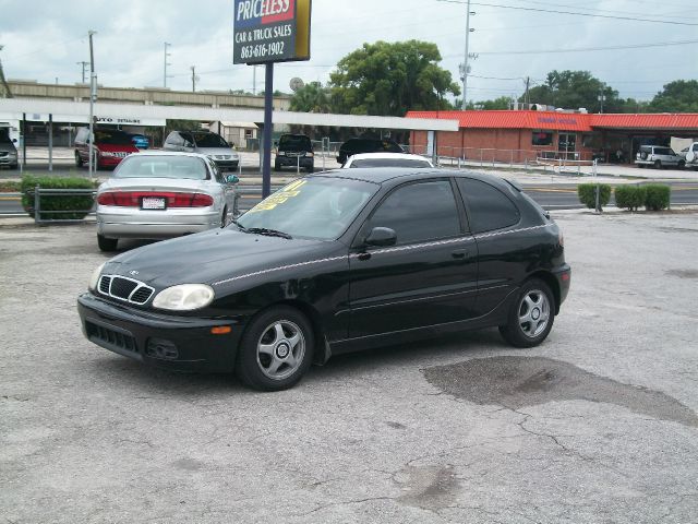 Daewoo Lanos 2001 photo 1