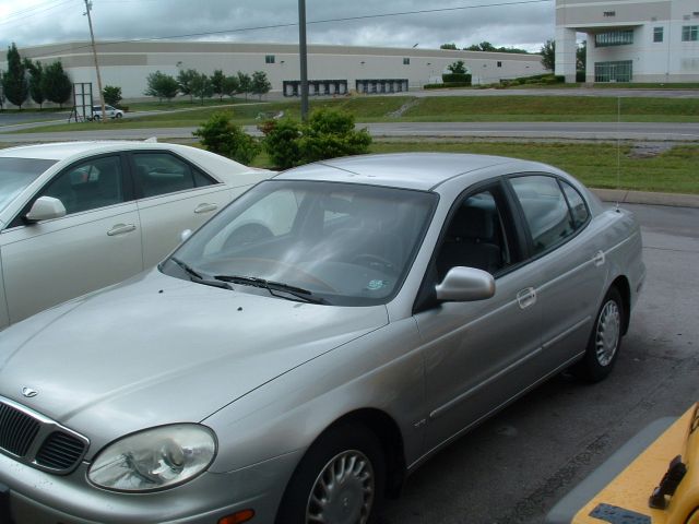 Daewoo Leganza 2001 photo 4