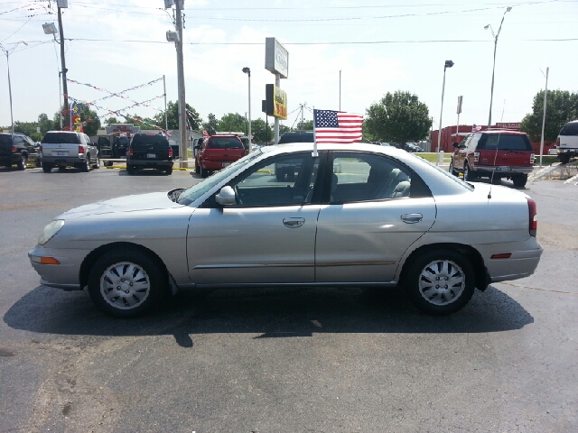 Daewoo Nubira 2001 photo 4