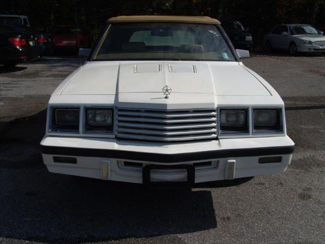 Dodge 600 1985 photo 2