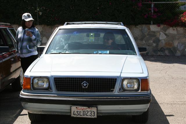 Dodge Aries 1988 photo 3