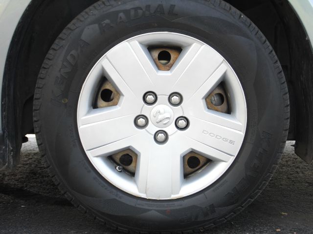 Dodge Avenger 2008 photo 12