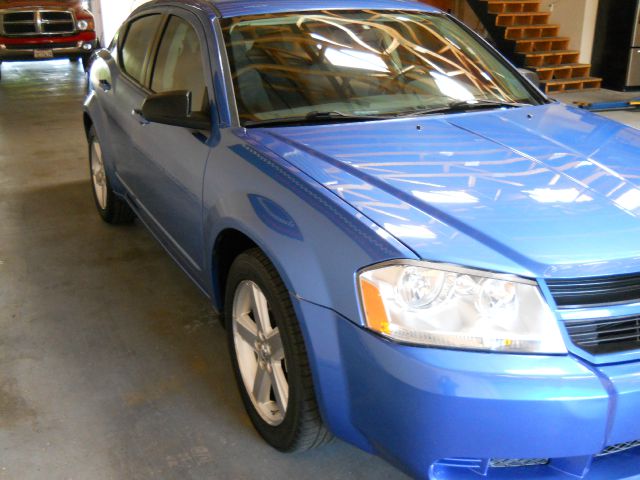 Dodge Avenger SE Sedan