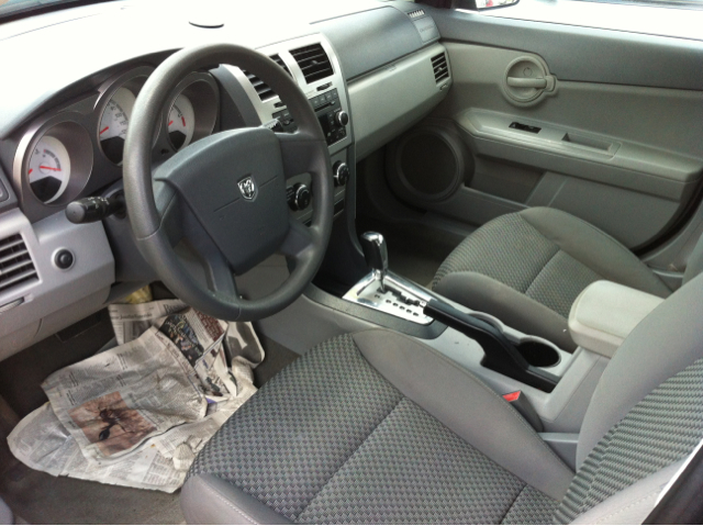 Dodge Avenger SE Sedan