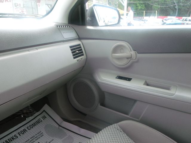 Dodge Avenger SE Sedan