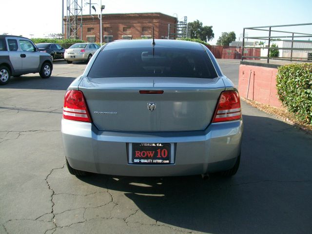 Dodge Avenger SE Sedan