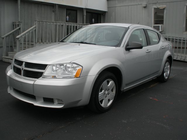 Dodge Avenger SE Sedan