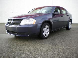 Dodge Avenger SE Sedan