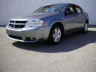 Dodge Avenger SE Sedan