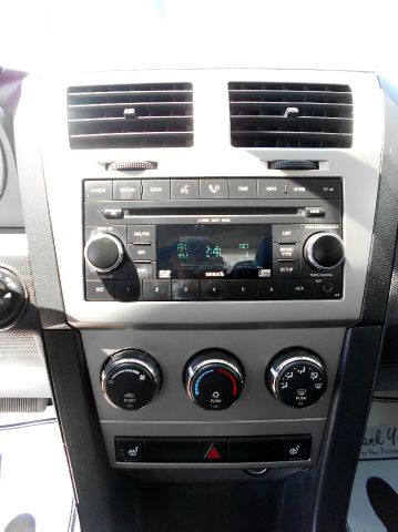 Dodge Avenger 2009 photo 4