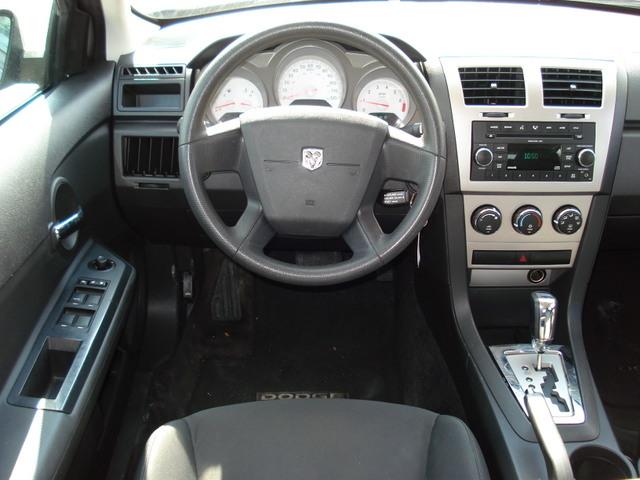 Dodge Avenger 2009 photo 4