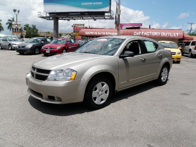 Dodge Avenger SE Sedan