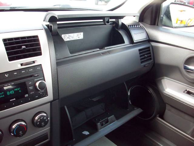 Dodge Avenger 2009 photo 2