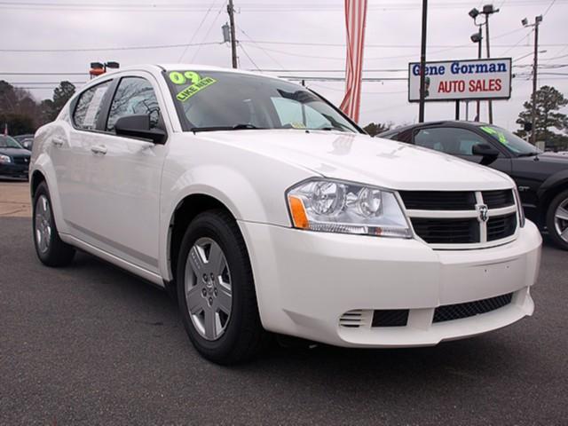 Dodge Avenger SE Sedan