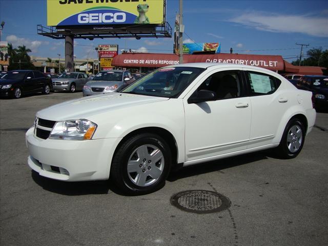 Dodge Avenger SE Sedan