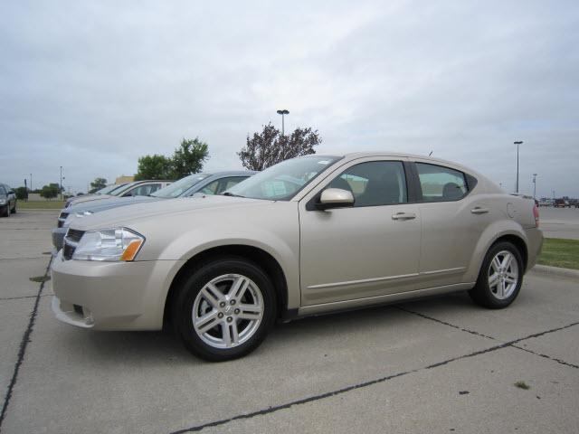 Dodge Avenger Unknown Sedan