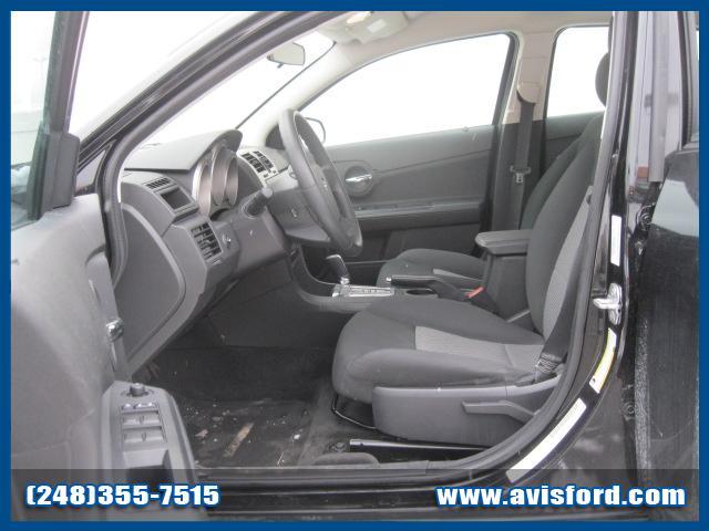 Dodge Avenger 2009 photo 2